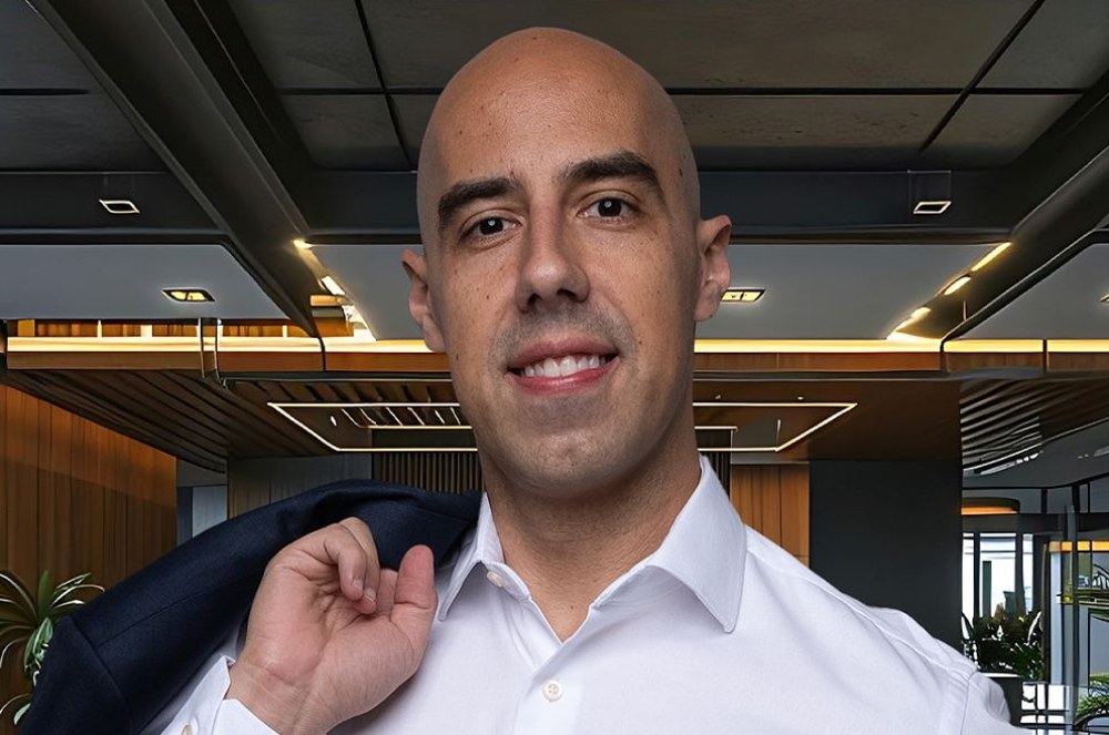 CEO da EvidJuri Sthefano Cruvinel debate ética e bioética no uso da inteligência artificial em aula na UFMS