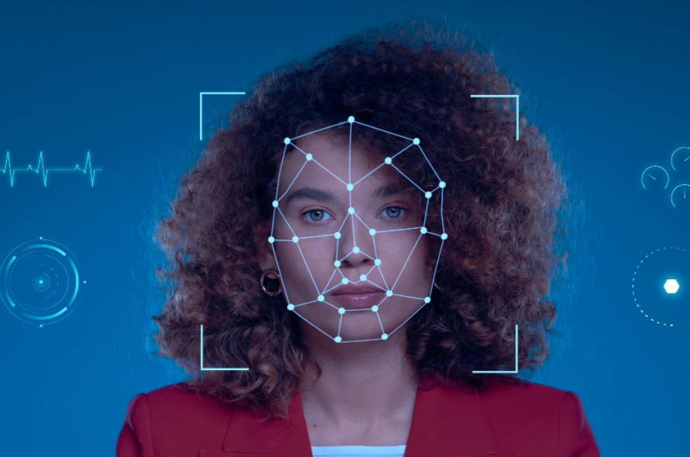 Deepfakes: Como Funcionam, Seus Riscos e Impactos na Sociedade e no Mercado
